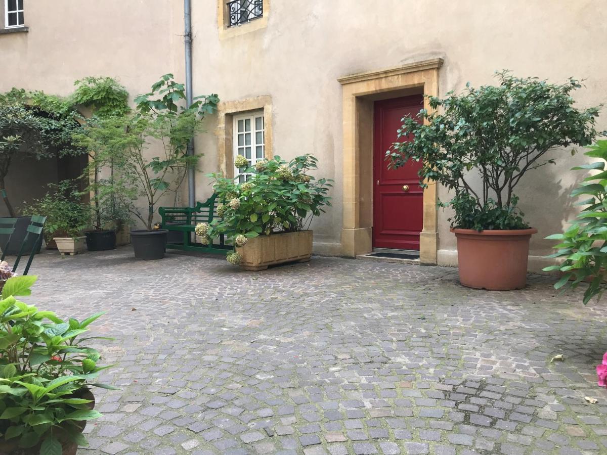 **** Les Roches **** Apartment Metz Exterior photo